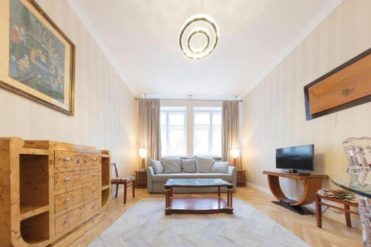 Golden Apartment-Central Location-N41A Варшава Экстерьер фото